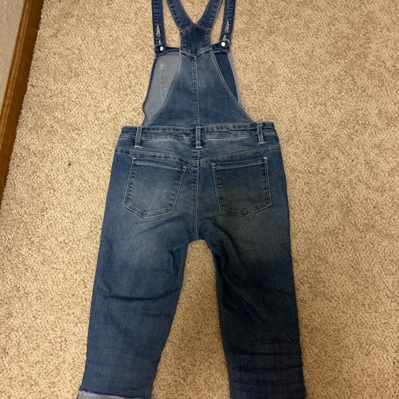 Capris overalls - Picture 2 of 3
